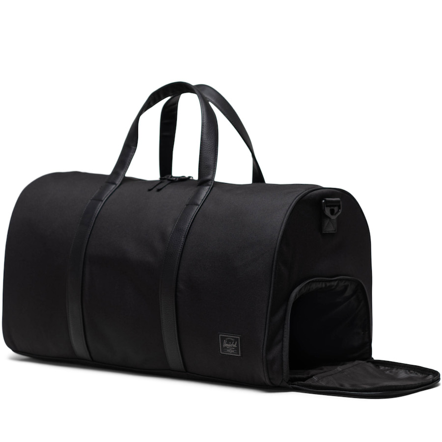 Túi trống Herschel Novel TM Duffle Standard M Black Tonal