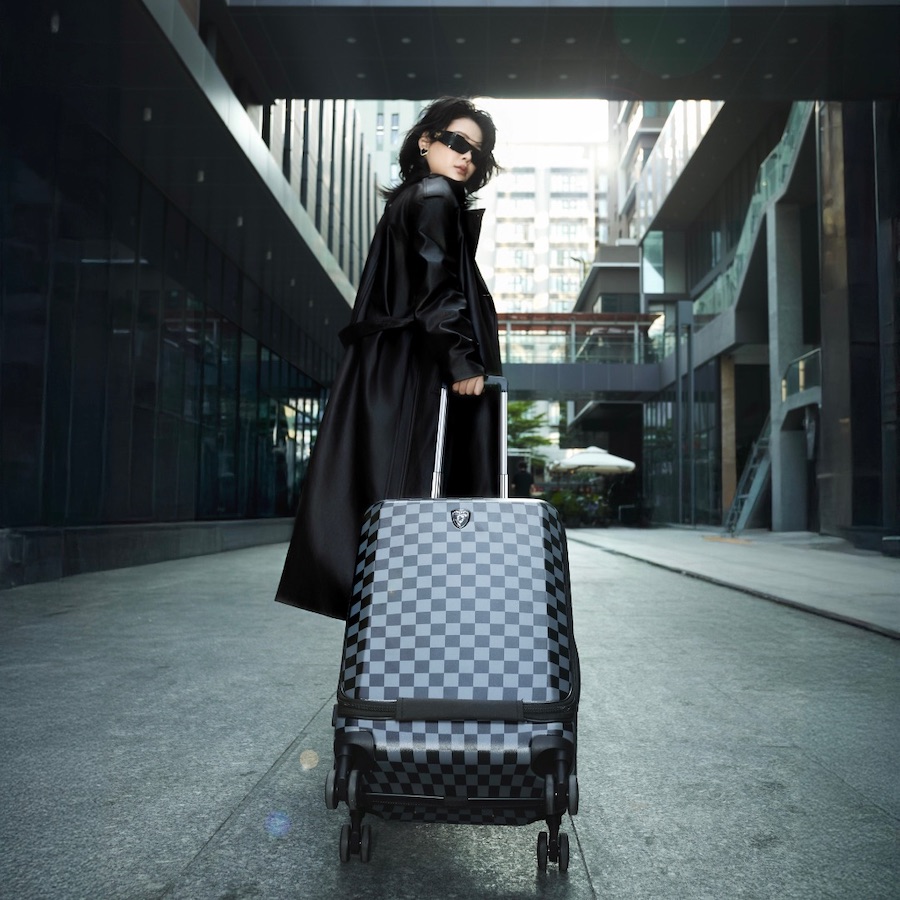 Vali kéo nhựa dẻo Heys EZ Fashion_20 S Black/Grey Checkered