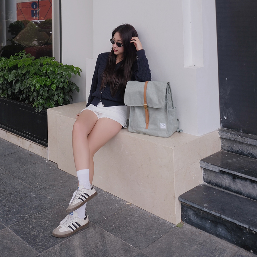 Balo học sinh Herschel City TM Mid Volume 13" Backpack M Black