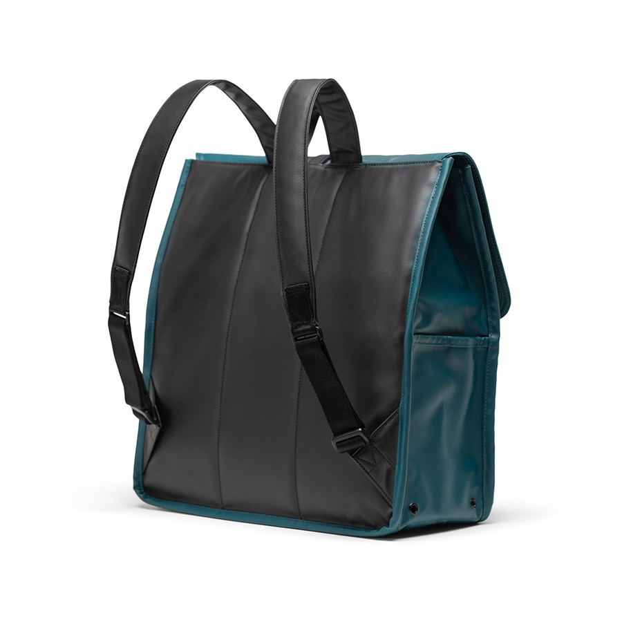 Balo Herschel City Weather Resistant Mid Volume 13\