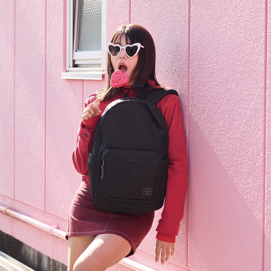 Balo học sinh Herschel Classic TM Standard 13" Backpack M Raven Crosshatch