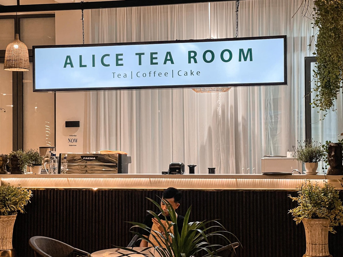 Alice Tea Room - Nơi du khách lạc vào xứ sở thần tiên ở Phú Yên 3