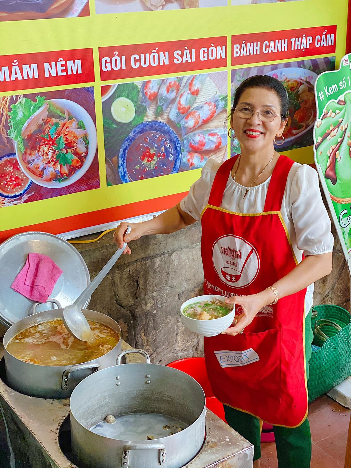 Bánh canh cá lóc Bà Triệu Huế - Món ngon khó cưỡng được tạo nên từ cái tâm và cái tình 2