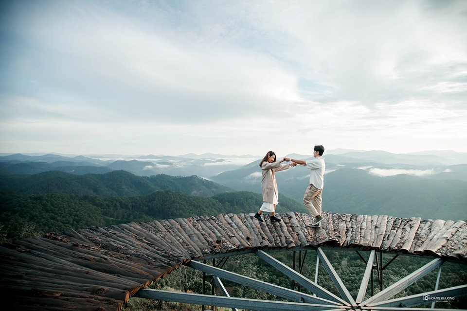 Cầu gỗ săn mây cầu đất Đà Lạt - Tiên cảnh tuyệt đẹp của vùng cao 7