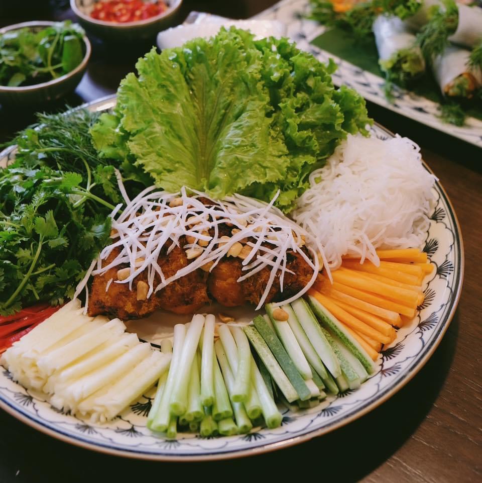 Chả Ká Restaurant – Nơi thưởng thức ẩm thực truyền thống đặc sắc chốn Hà Thành 25