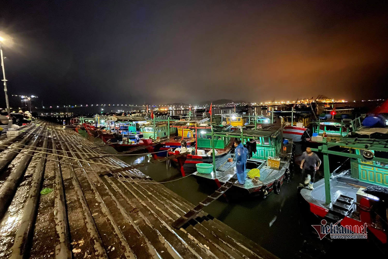 Chợ hải sản Hòn Gai - Chợ đầu mối nổi tiếng thành phố Hạ Long 4