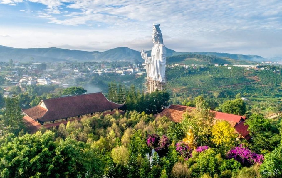 Chùa Linh Ẩn nơi an tọa của tượng quan âm lớn nhất Đà lạt