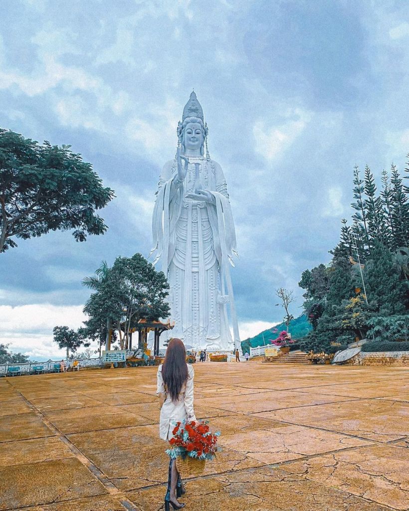 Chùa Linh Ẩn nơi an tọa của tượng quan âm lớn nhất Đà lạt 11
