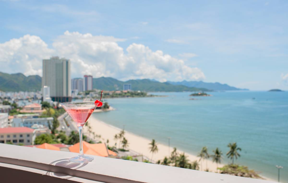 Sunrise Nha Trang Beach Hotel & Spa - Mang phong cách cổ điển giữa lòng thành phố 10