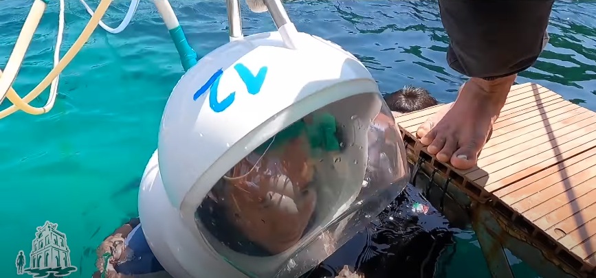 Đi bộ dưới biển lặn ngắm san hô Phú Quốc như youtuber Challenge Me 15