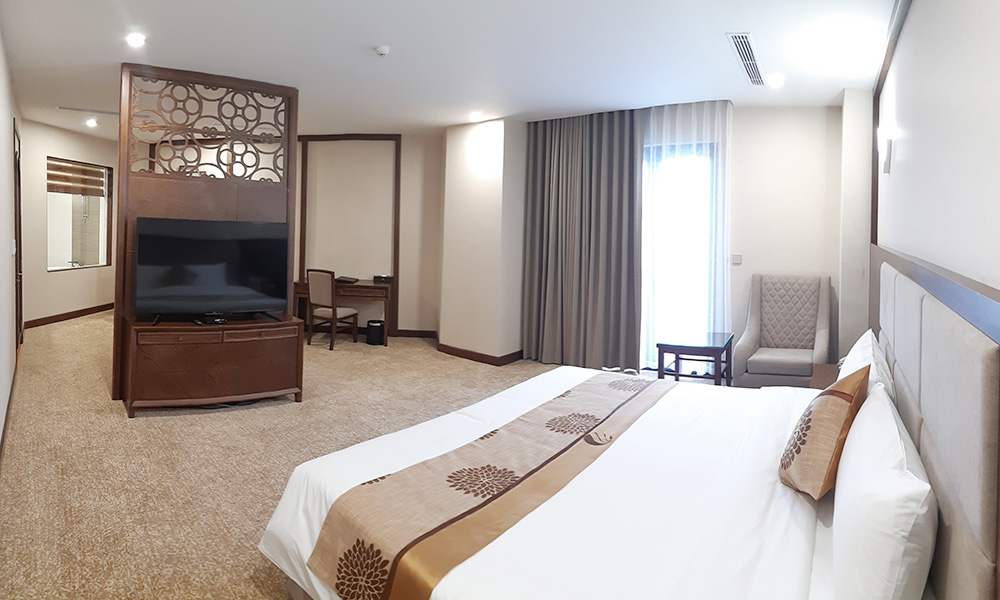 Duc Huy Grand Hotel & Spa – Khách sạn 4 sao với phong cách hoàng gia tối giản cùng dịch vụ xông hơi kiểu Hàn Quốc có 1-0-2 13