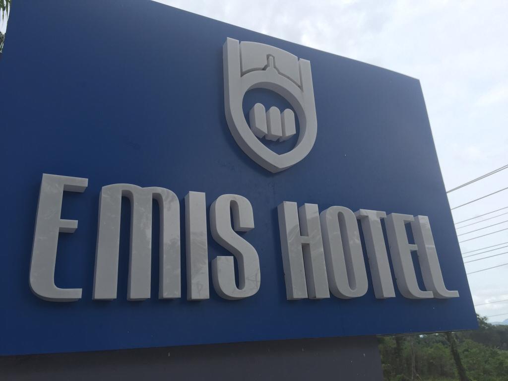 Emis Hotel Phú Quốc – Khách Sạn 2 Sao Cách Sân Bay 2km 2