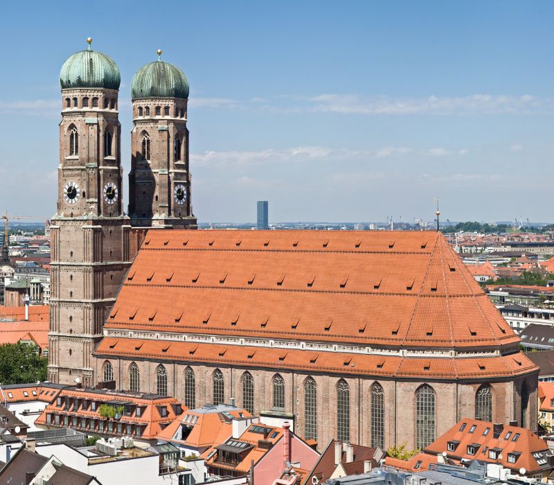 Khám phá Frauenkirche: Biểu tượng kiến trúc vượt thời gian 2