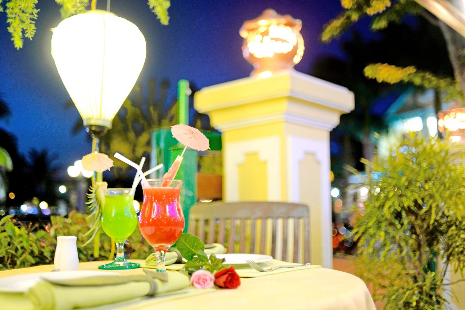 Green Heaven Restaurant Hoi An - Nhà hàng sở hữu tầm nhìn tuyệt đẹp nhìn ra quảng trường sông Hoài 19