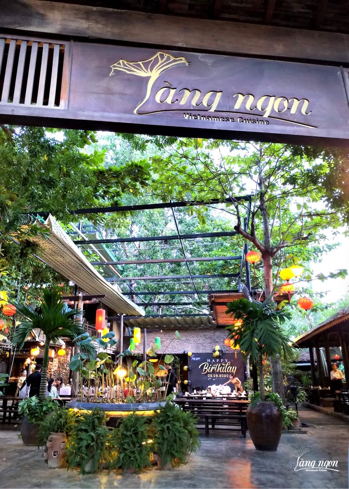 Làng Ngon - Vietnamese Cuisine & Seafood Restaurant - Bình dị trong từng bữa ăn Việt Nam 2