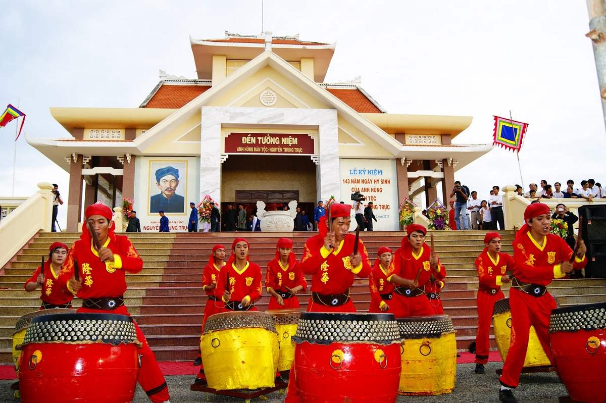Lễ hội Nguyễn Trung Trực - Lễ hội truyền thống với nhiều trò chơi dân gian đặc sắc 4