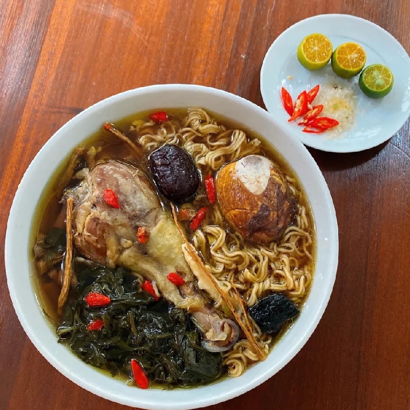 Cồn cào trước 13 quán gà tần Hà Nội thơm ngon nức tiếng gần xa 7