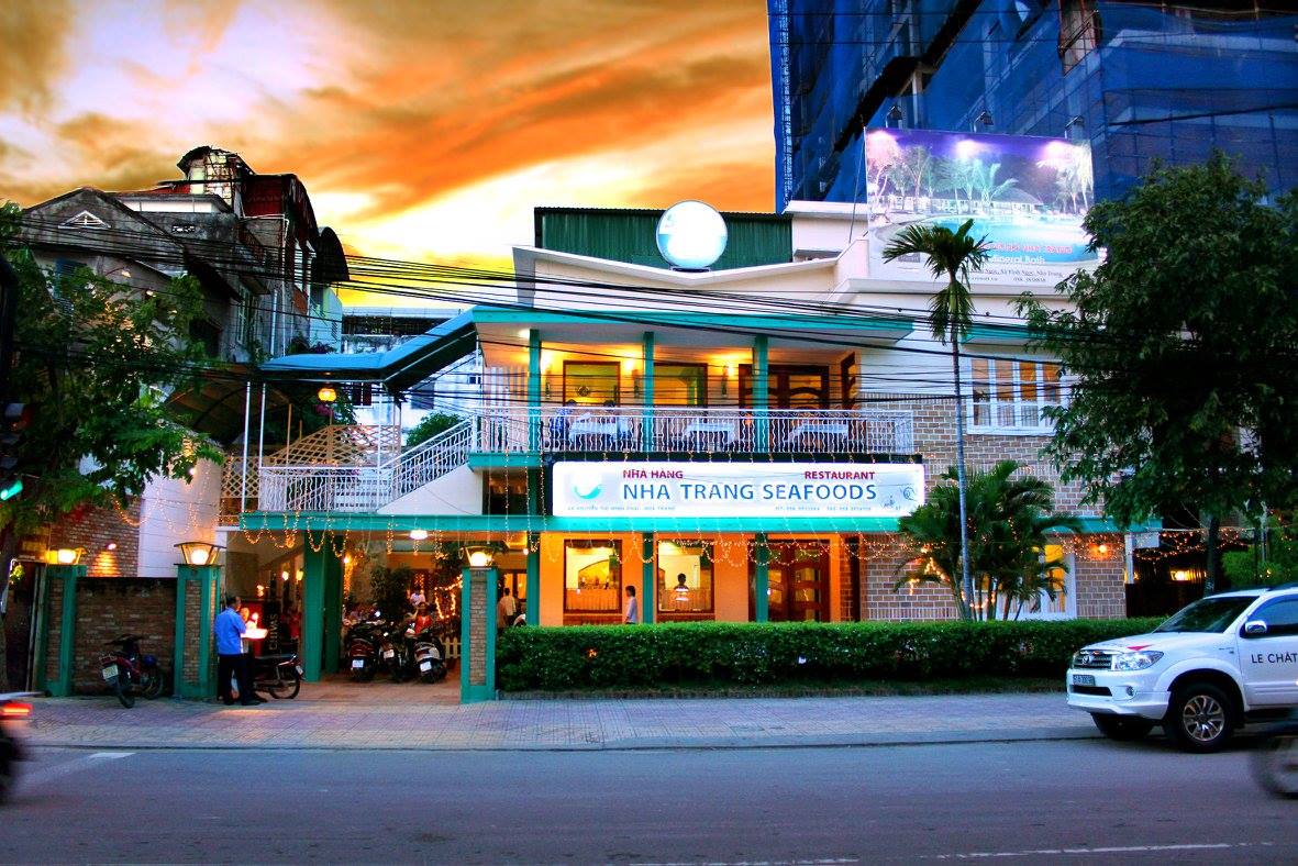 Nha Trang Seafoods Restaurant – Nhà hàng với hương vị hải sản vùng biển đặc biệt, mới lạ 2