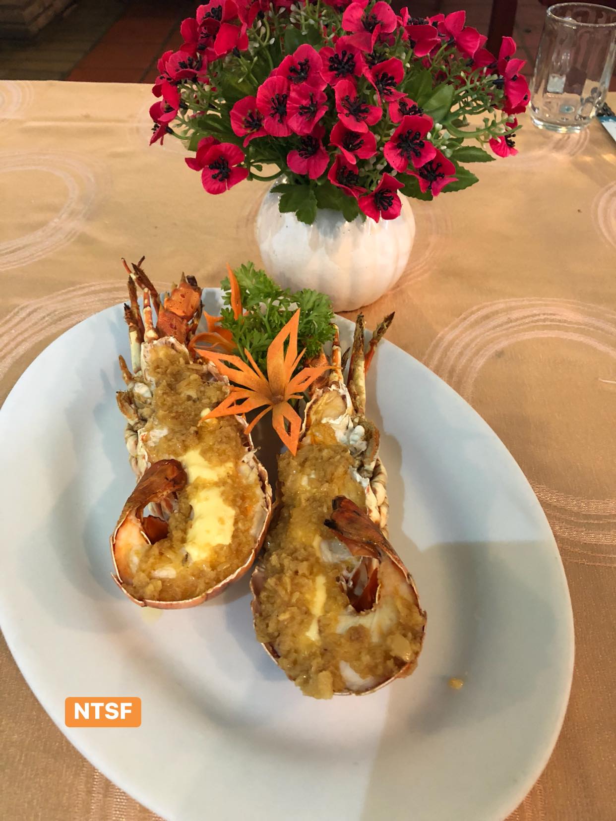 Nha Trang Seafoods Restaurant – Nhà hàng với hương vị hải sản vùng biển đặc biệt, mới lạ 21