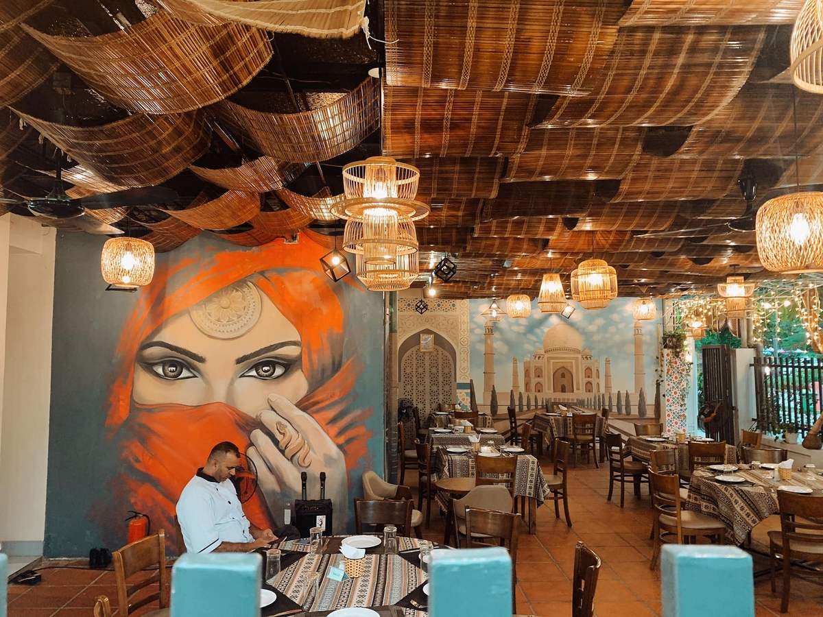 RedCoral Halong Halal Restaurant – Không gian ẩm thực Trung Đông đầy mới lạ tại Hạ Long 4