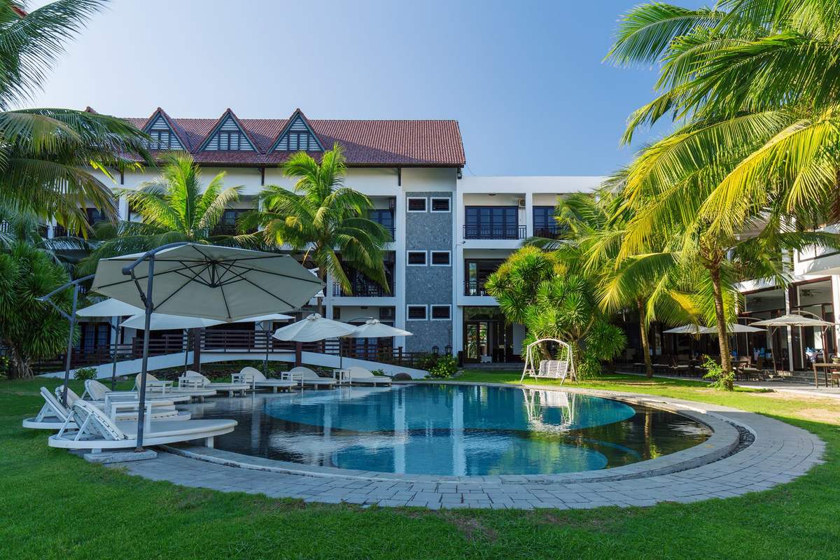 River Beach Resort and Residences Hoi An - Khách sạn chuẩn 4 sao nằm tại trung tâm bãi biển Cửa Đại 3