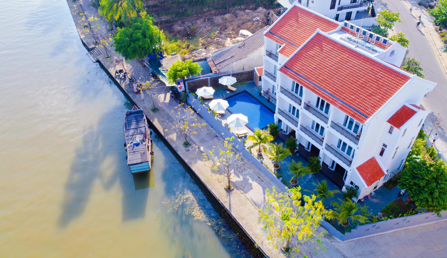 Riverside White House Villa – Ngôi nhà trắng bên dòng sông Hoài lãng mạn 2