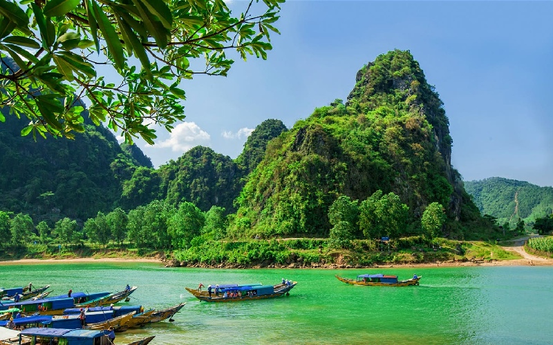 Lạc bước trong vẻ đẹp sông Son khiến lòng người lặng đi 2