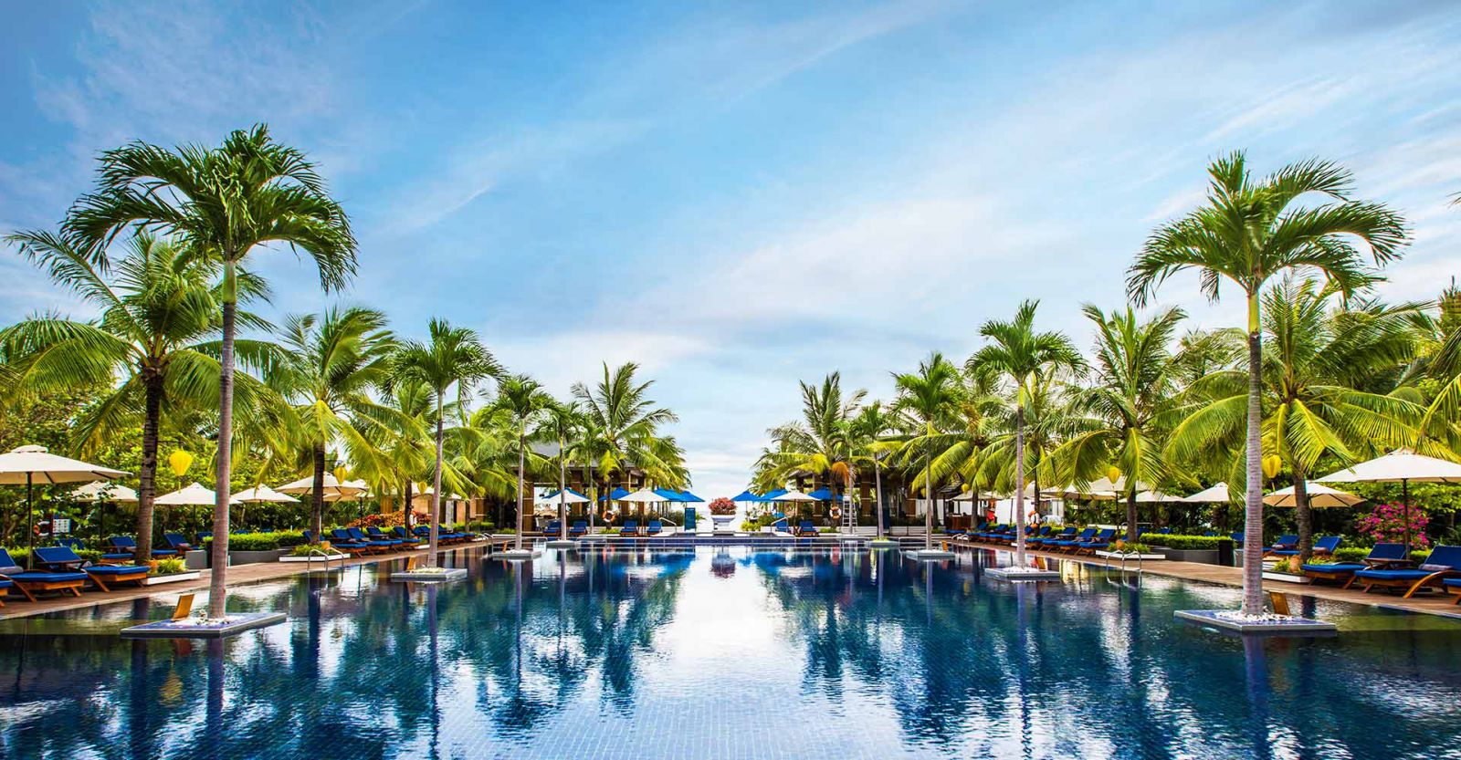Sunrise Premium Resort Hoi An - Tận hưởng bình minh trên biển nhẹ nhàng 30
