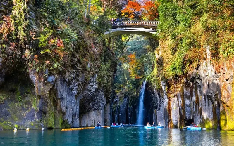 Takachiho: Thiên đường thiên nhiên và huyền thoại tại Nhật Bản 10