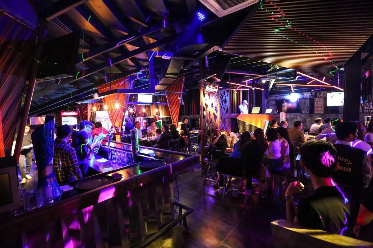 Top 6 quán bar Đà Lạt giá siêu ưu đãi chỉ từ 50.000 VNĐ 13