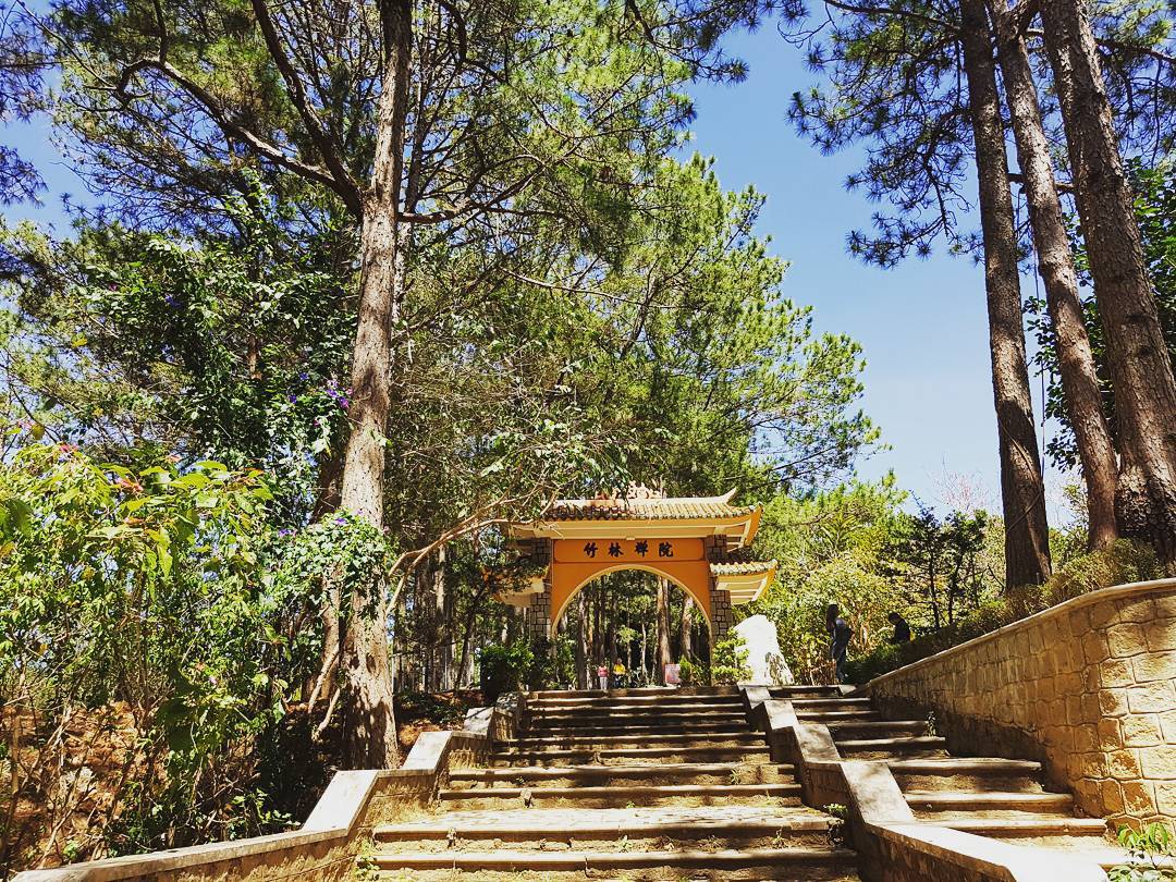 Trải nghiệm một ngày tại Thiền viện Trúc Lâm - Điểm đến linh thiêng sở hữu vẻ đẹp thiên nhiên thoát tục 9