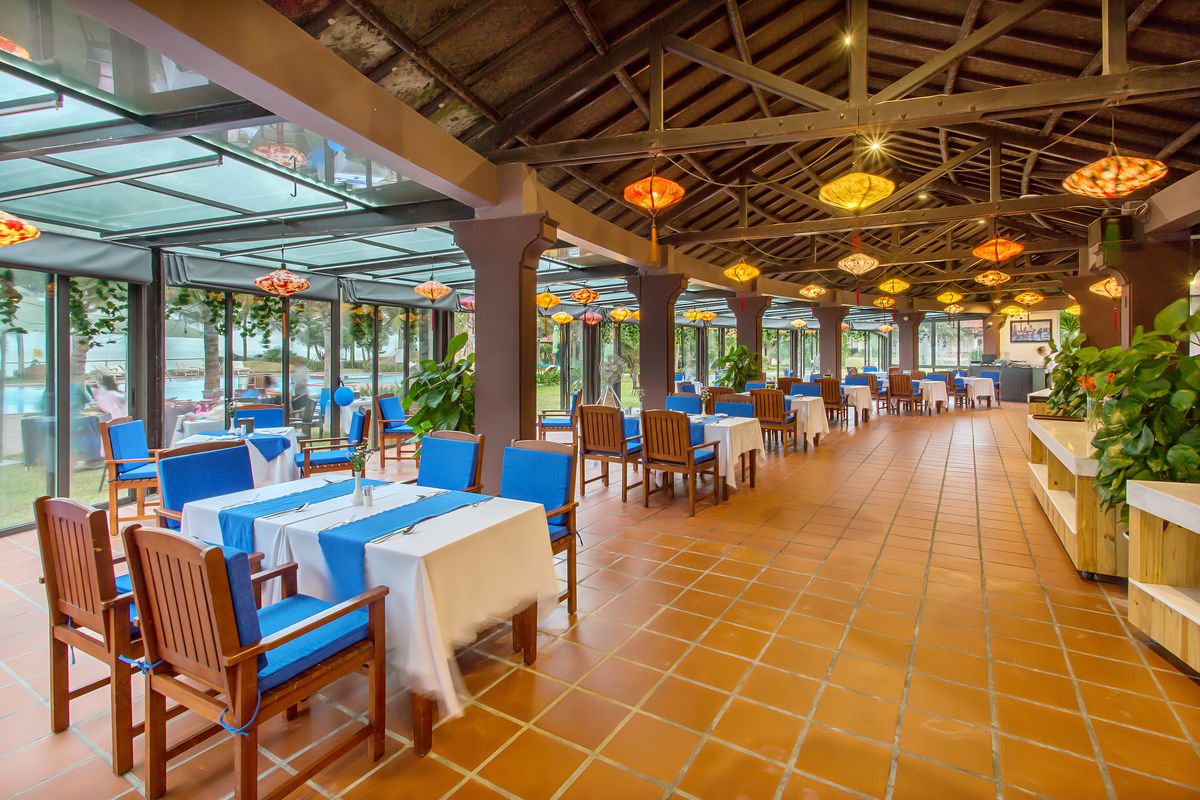 Tropical Beach Hoi An Resort - Vẻ đẹp thiên nhiên xanh mát tại khách sạn 4 sao 32
