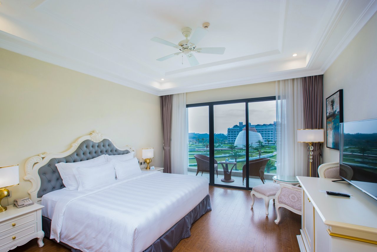 VinOasis Phú Quốc - Resort Phú Quốc 5 sao có công viên nước riêng biệt 7