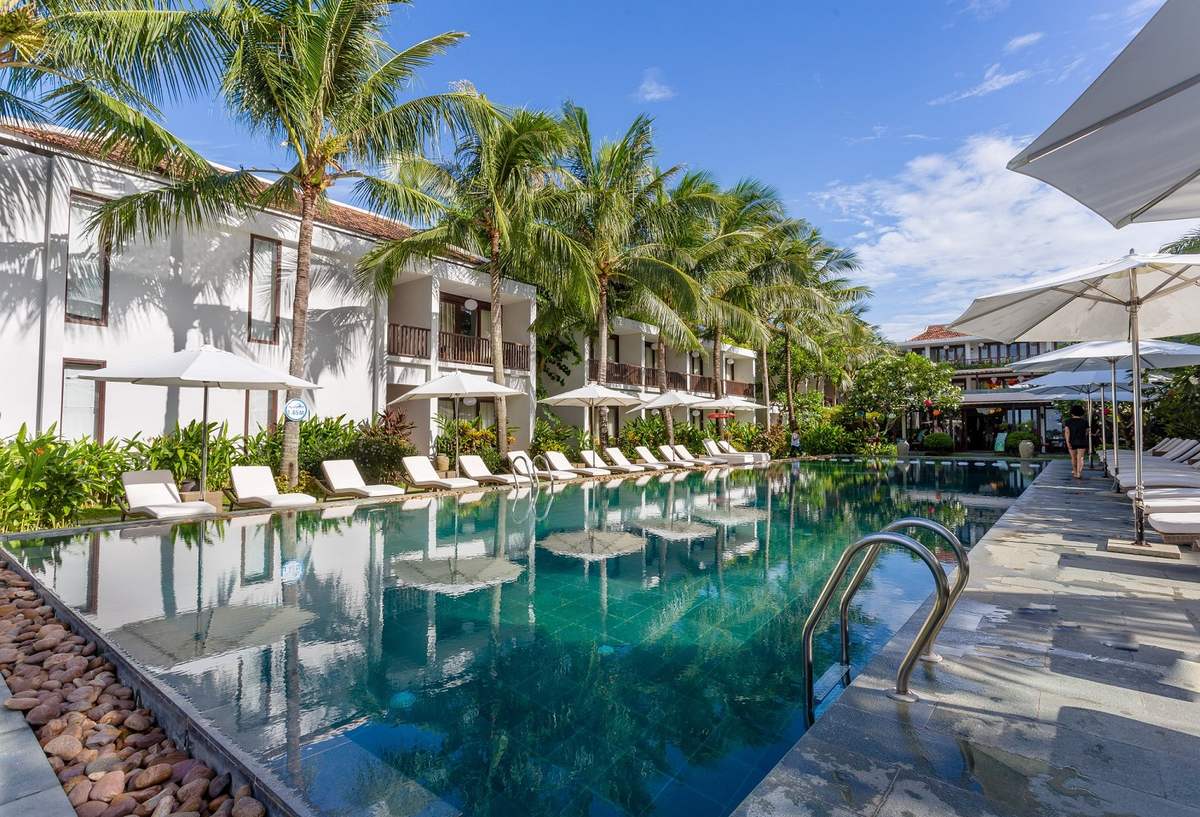 Vinh Hung Emerald Resort – Khu nghĩ dưỡng với bãi cỏ rộng lớn bên bờ sông Thu Bồn 8