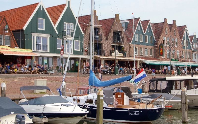 Volendam: Thị trấn ven biển cổ kính và quyến rũ của Hà Lan 2