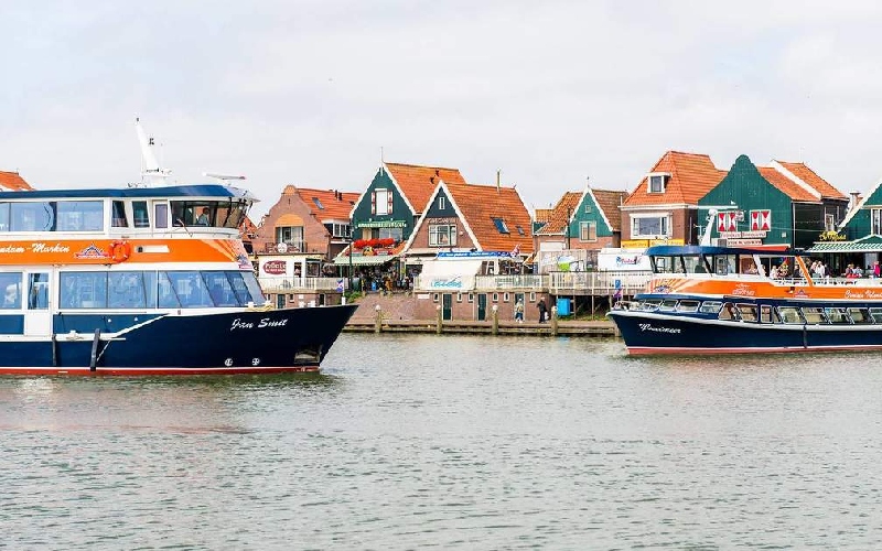 Volendam: Thị trấn ven biển cổ kính và quyến rũ của Hà Lan 8