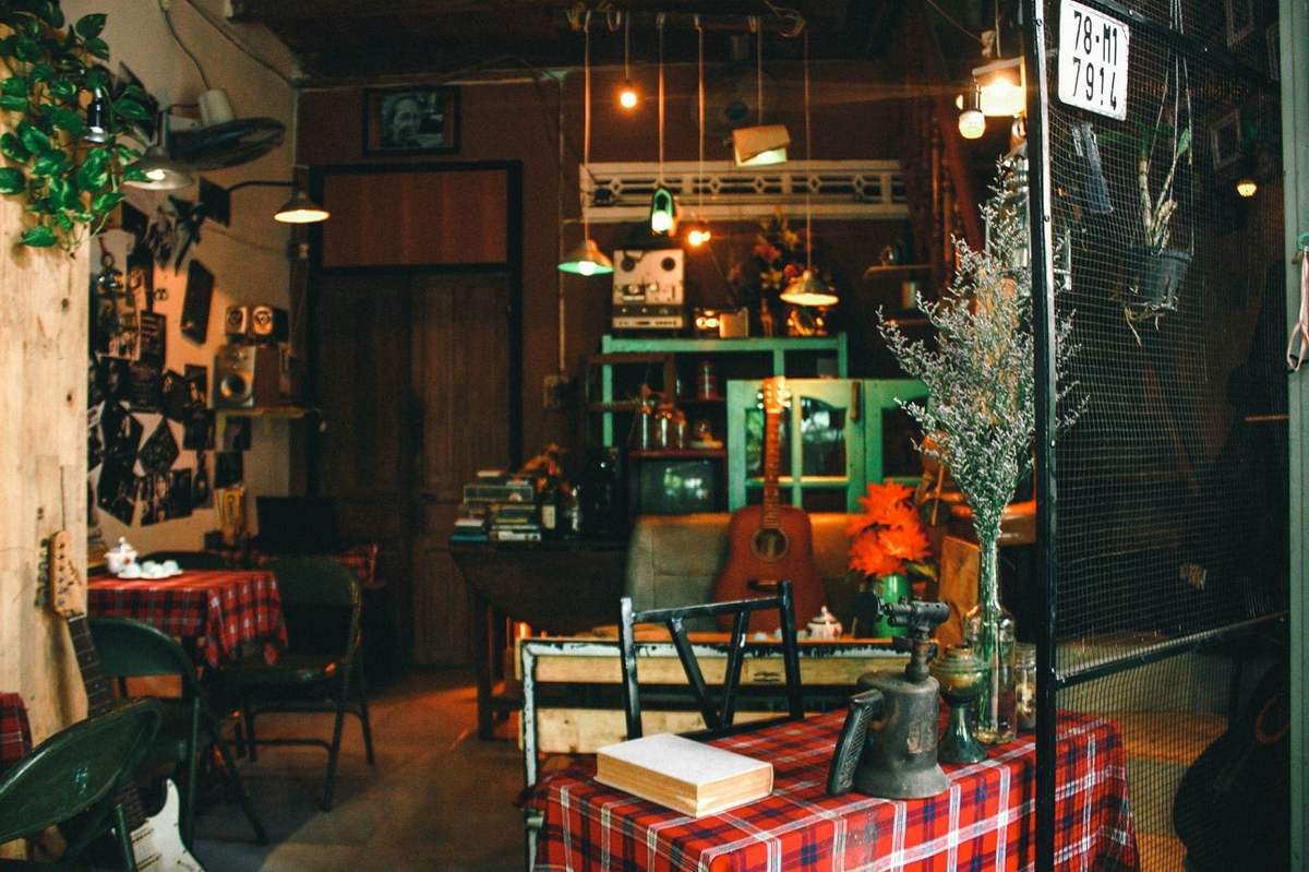 Wait Vintage Café - Tìm chút khoảng lặng trong vẻ đẹp hoang dại và mơ màng 11