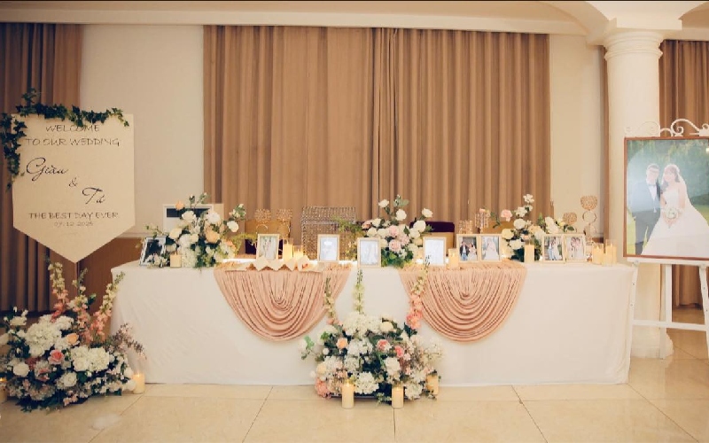 Review chi tiết chi trung tâm hội nghị tiệc cưới Á Đông Riverside 3