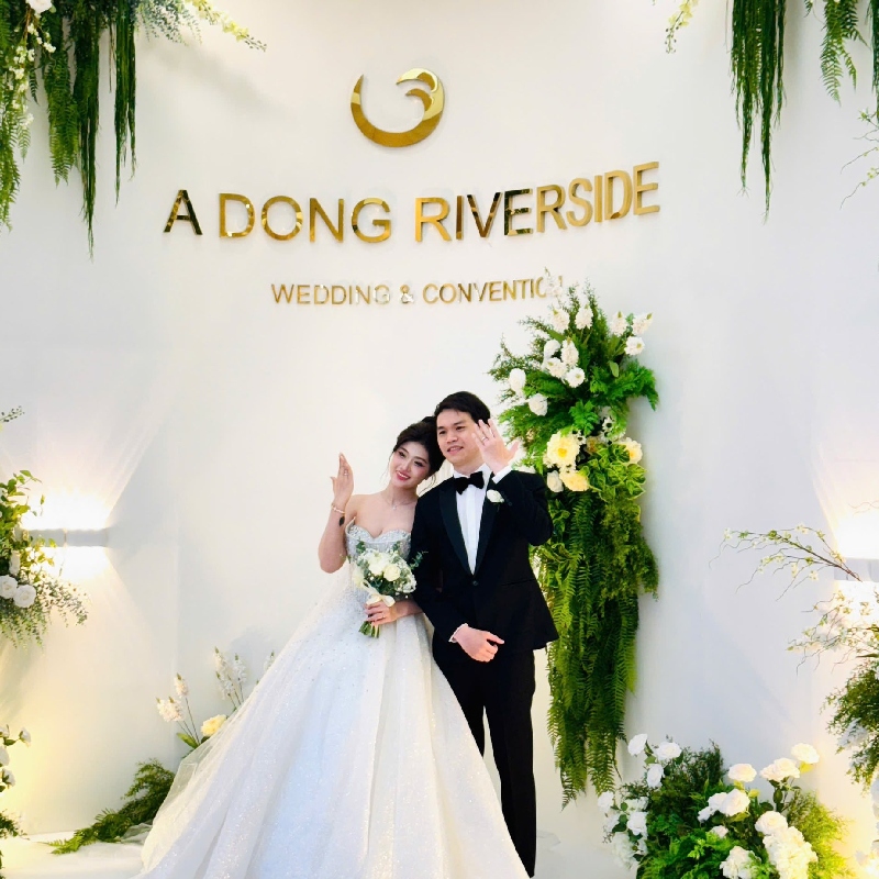 Review chi tiết chi trung tâm hội nghị tiệc cưới Á Đông Riverside 7