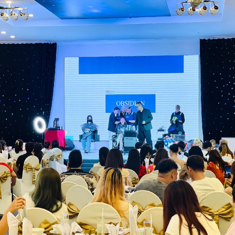 Review chi tiết chi trung tâm hội nghị tiệc cưới Á Đông Riverside 8