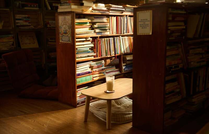 A Little Studio, quán cafe vibe tiệm sách cổ tích giữa Phú Nhuận 11