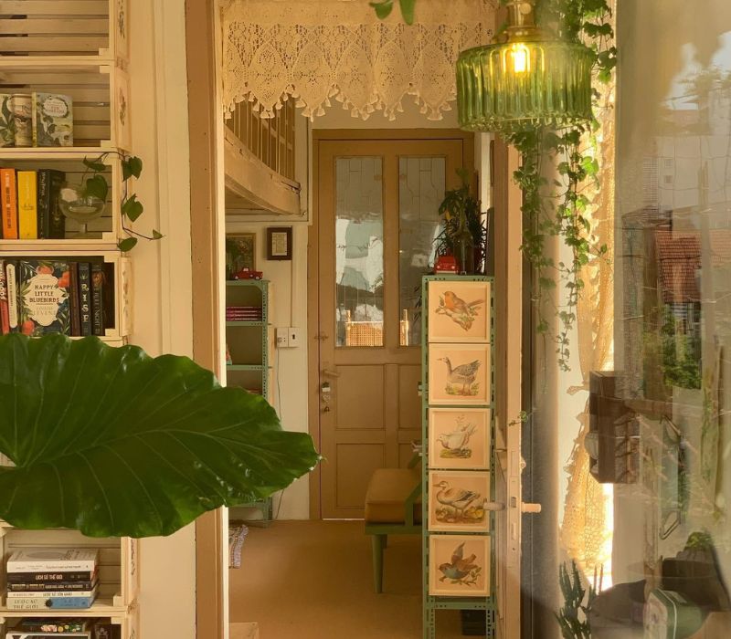 A Little Studio, quán cafe vibe tiệm sách cổ tích giữa Phú Nhuận