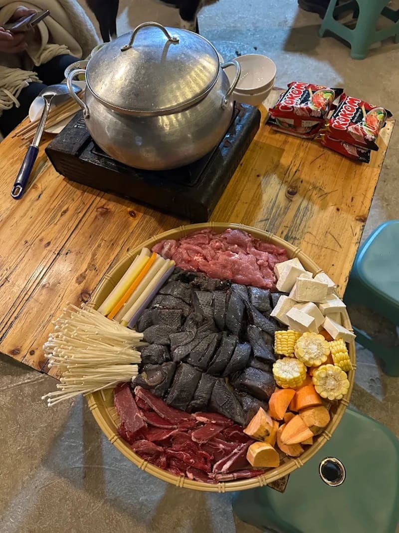 À Lôi Lô Lô Chải, homestay giữa Lũng Cú thơ mộng 5