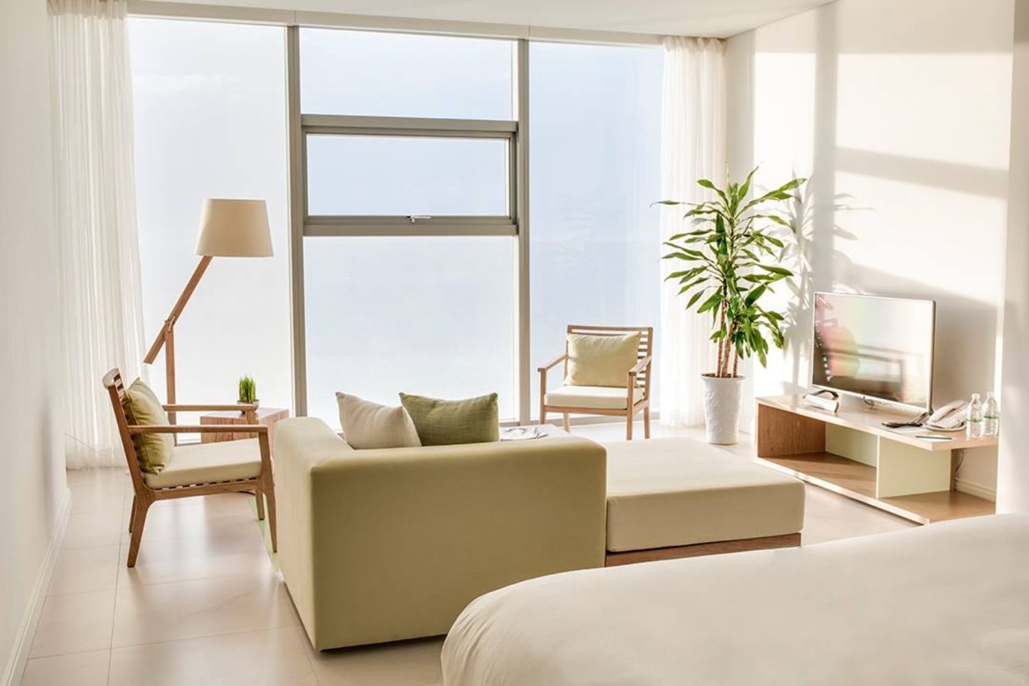 Abogo Fusion Suite BeachFront Da Nang khu nghỉ dưỡng 3 sao tại thành phố biển 6