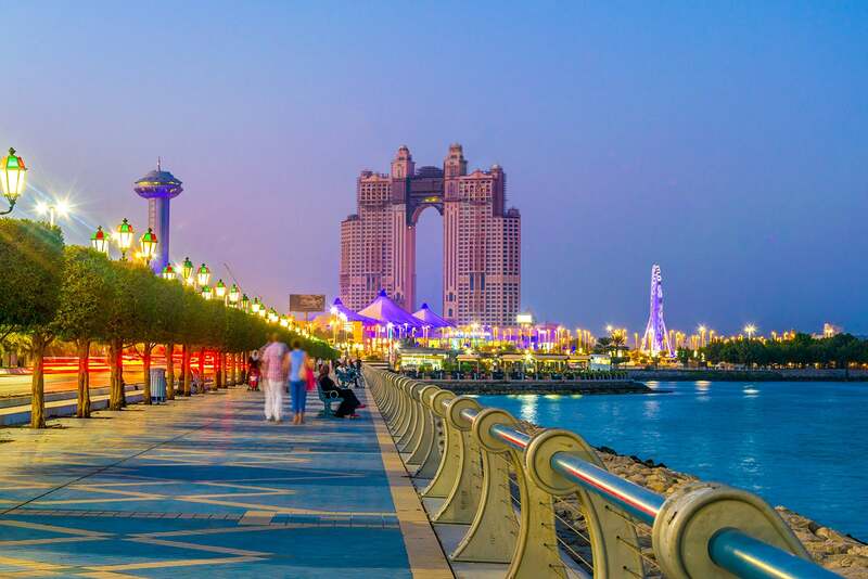 Khám phá Abu Dhabi, thủ đô hiện đại trong mơ của UAE 2