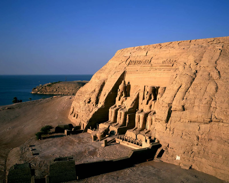 Abu Simbel quần thể đền đài đồ sộ của Pharaoh Ramses II Ai Cập 2