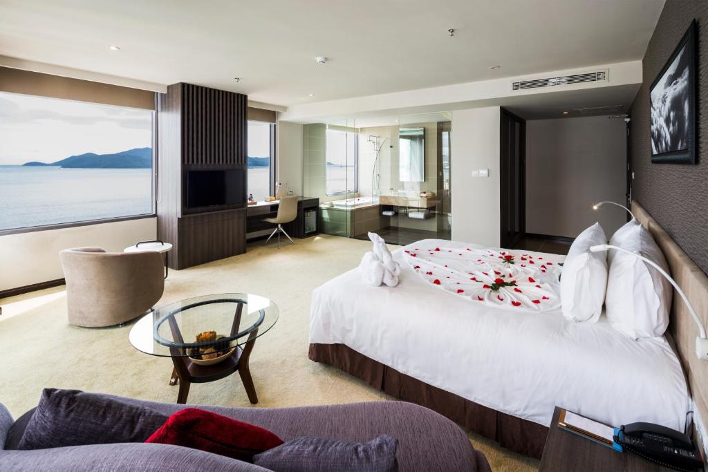 Alana Nha Trang Beach Hotel, sự yên tĩnh giữa thành phố nhộn nhịp 10