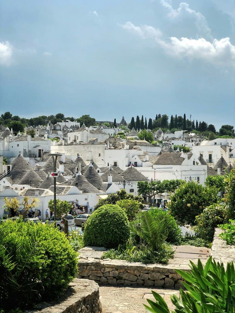 Thưởng ngoạn Alberobello, nơi có những tòa nhà trullo tuyệt đẹp 2