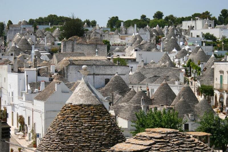 Thưởng ngoạn Alberobello, nơi có những tòa nhà trullo tuyệt đẹp 4