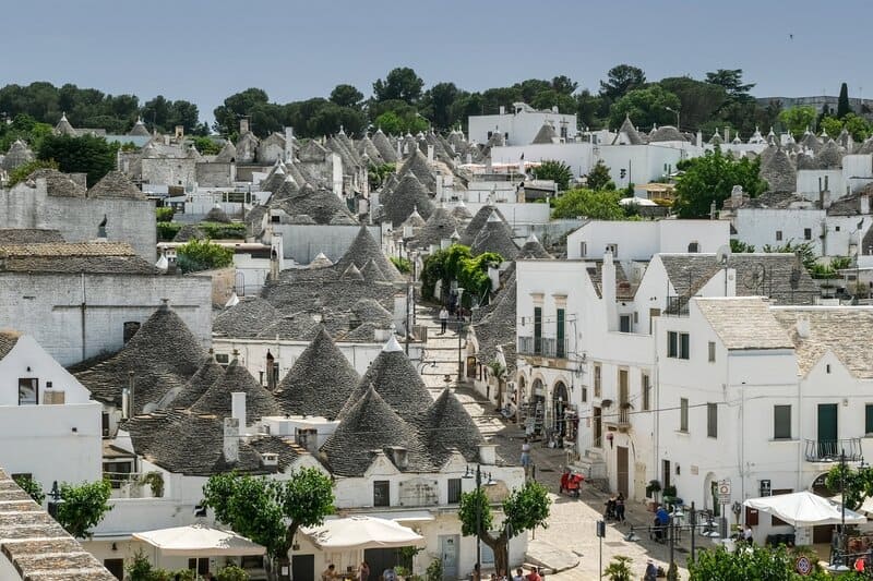 Thưởng ngoạn Alberobello, nơi có những tòa nhà trullo tuyệt đẹp 7